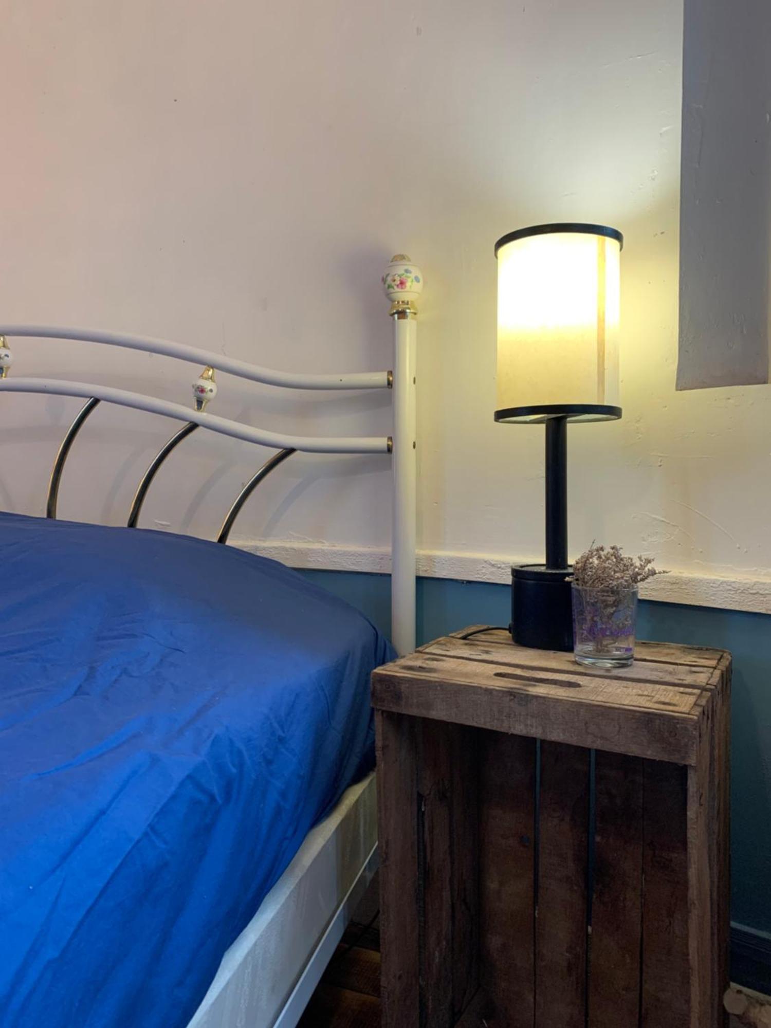 Les Favouilles - Gite & Chambres D Hotes Dauphin الغرفة الصورة