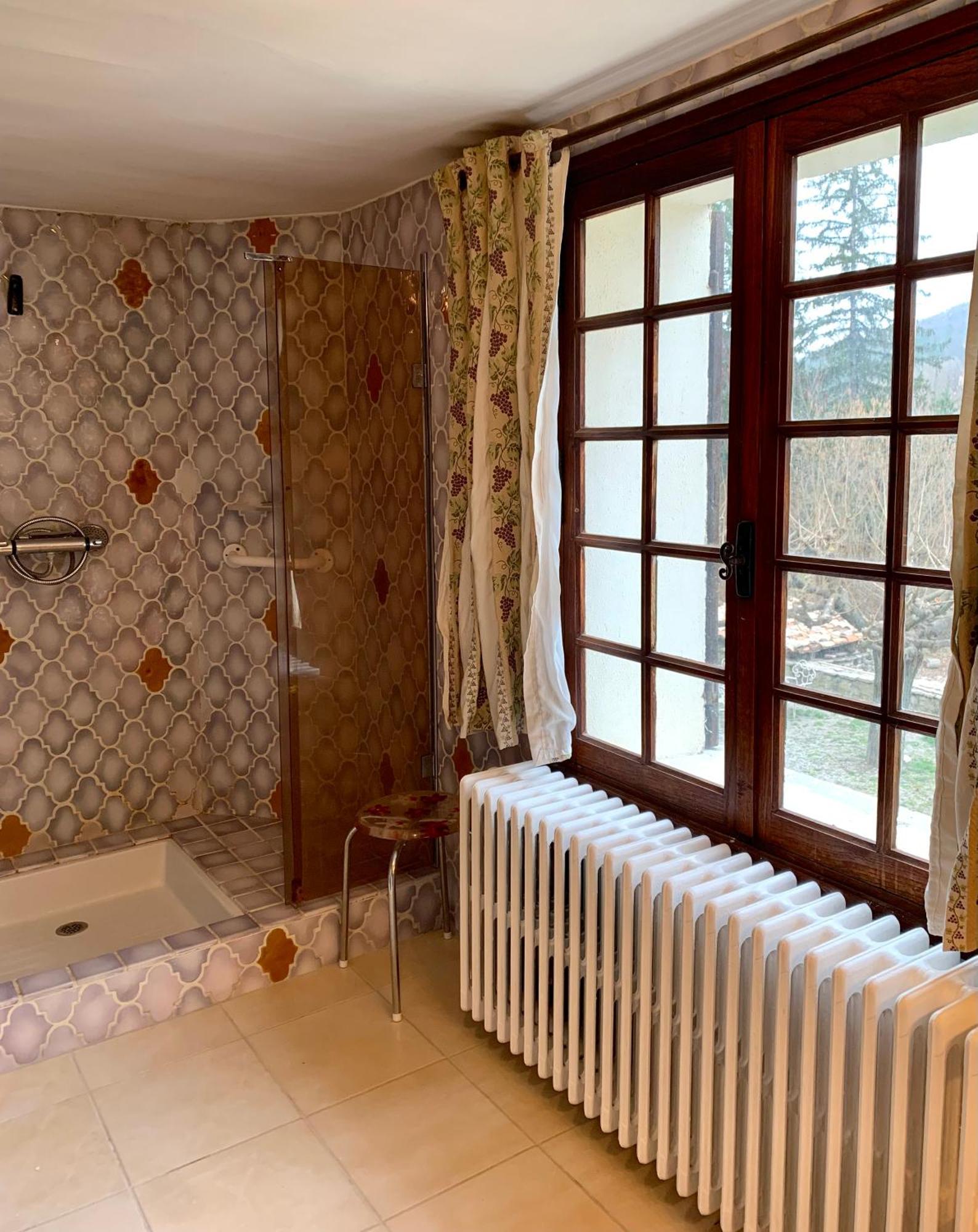 Les Favouilles - Gite & Chambres D Hotes Dauphin المظهر الخارجي الصورة