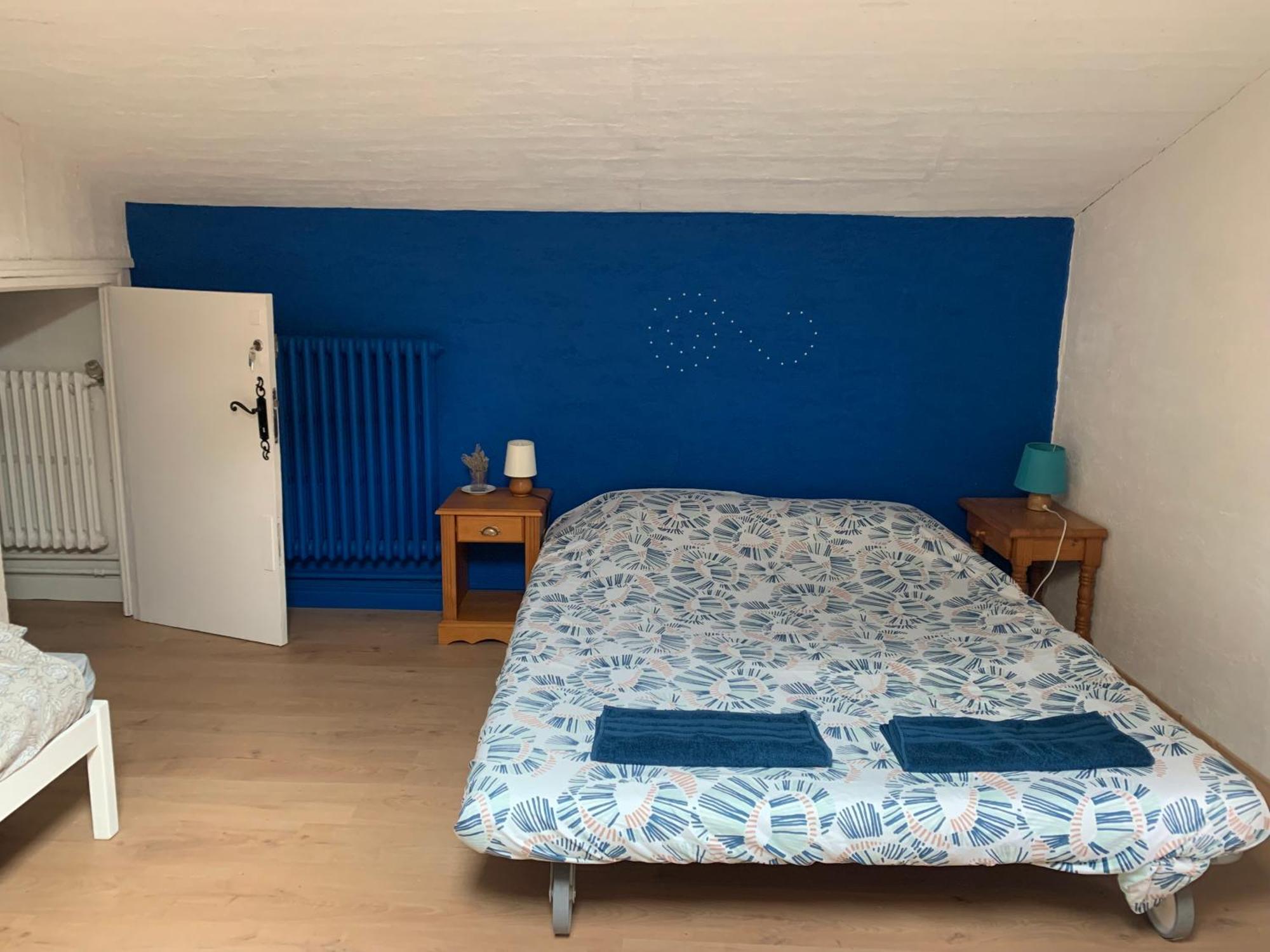 Les Favouilles - Gite & Chambres D Hotes Dauphin الغرفة الصورة
