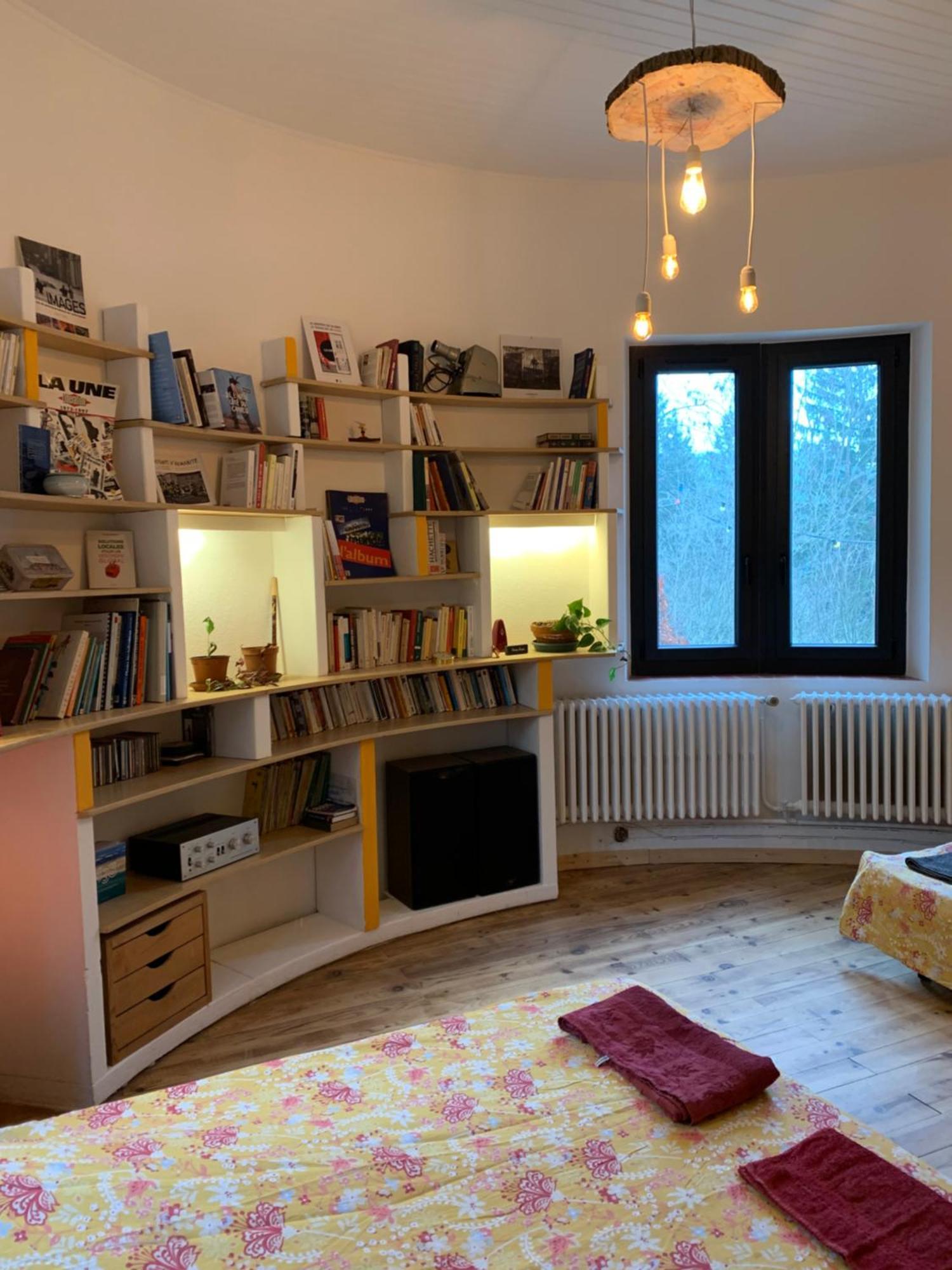 Les Favouilles - Gite & Chambres D Hotes Dauphin الغرفة الصورة